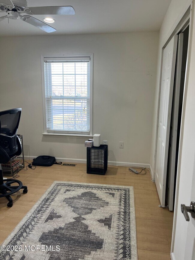 Building Photo - 27C Benjamin Franklin Dr