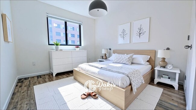 Building Photo - 31-72 31st Street, 2