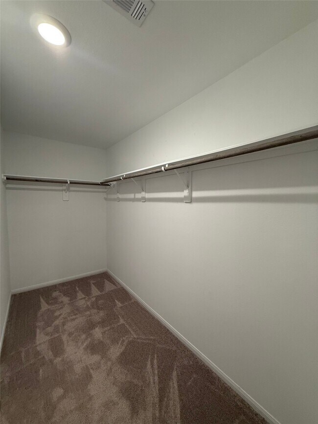 Building Photo - 17907 Baleage Ln