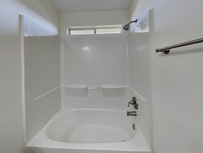 Building Photo - 11731 Rolling Stream Dr