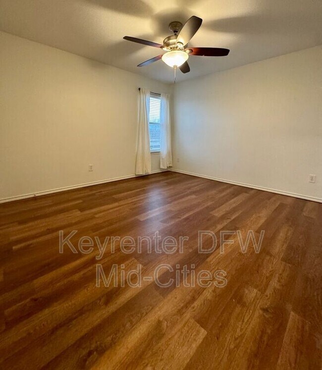 Building Photo - 3119 Juneau Dr