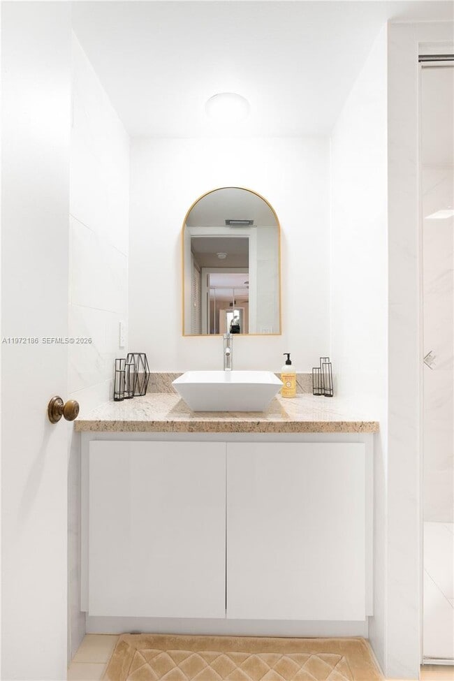 Building Photo - 9844 NW 6th Ct