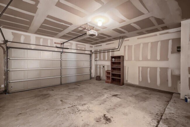 Building Photo - 137 Bufflehead Ln