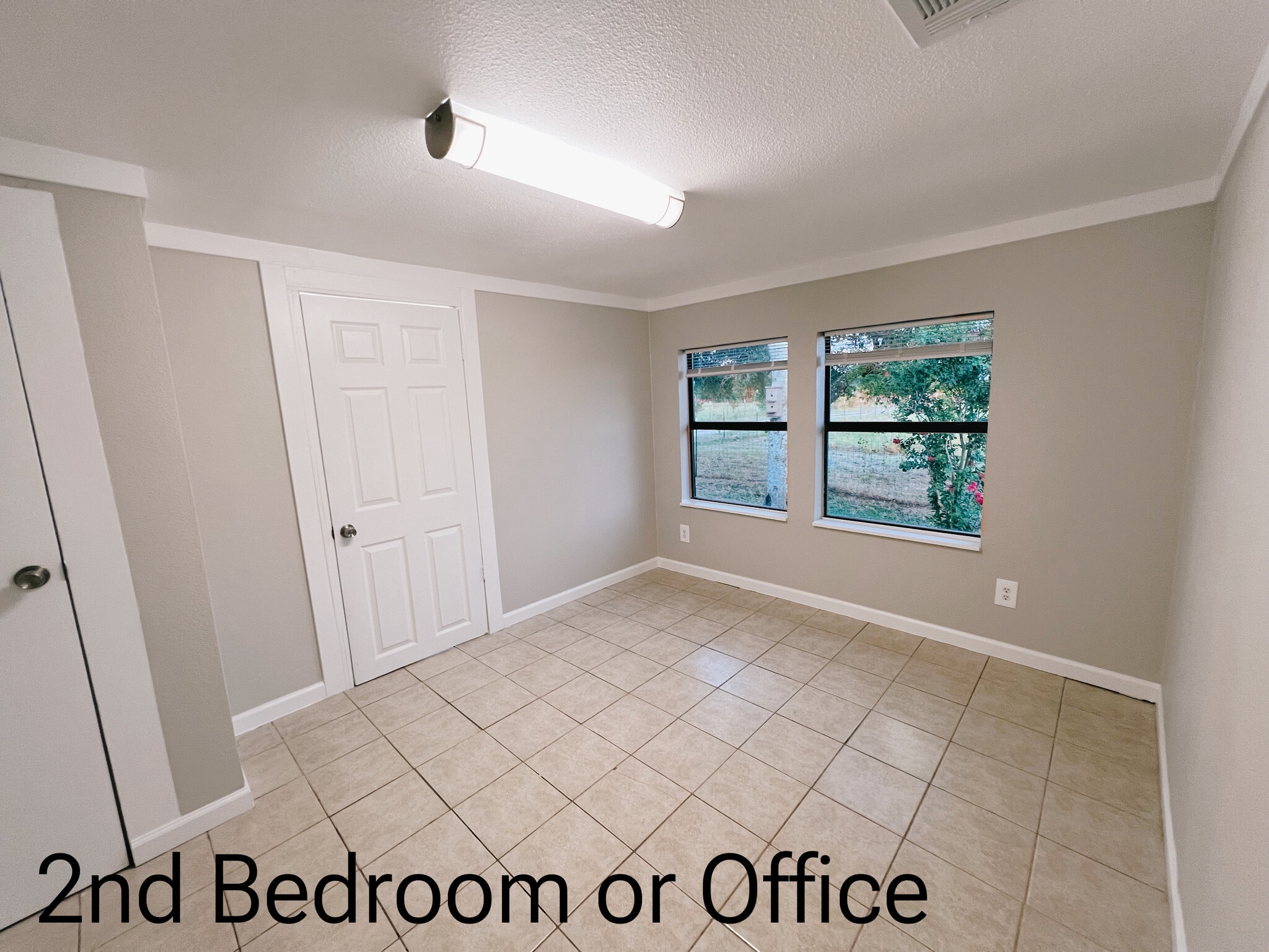 2nd Bedroom - Left door closet 2 and Next door to Laundry Room - 2900 County Road 285