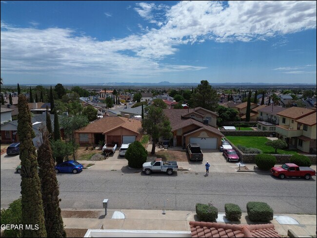 Building Photo - 11109 Loma Grande Dr