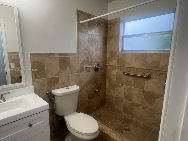 Building Photo - 26121 SW 130th Ave