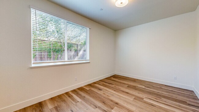 Building Photo - 4740 Ima Ln