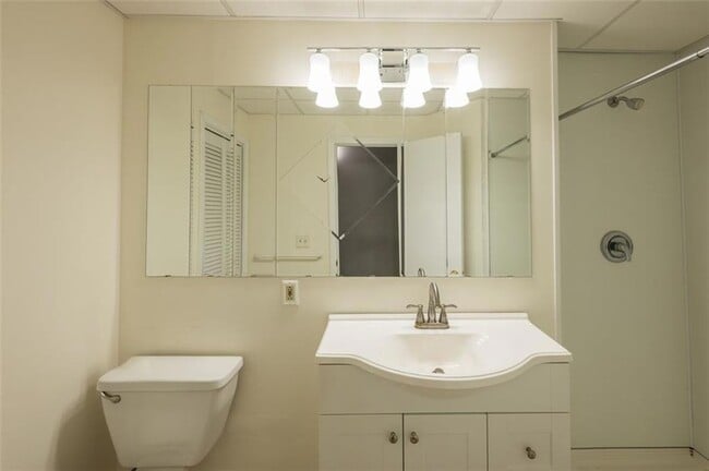 Building Photo - 3086 Cynthia Ct