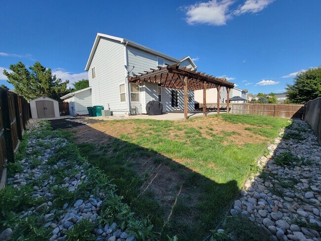 Building Photo - 2479 S Ensenada Way