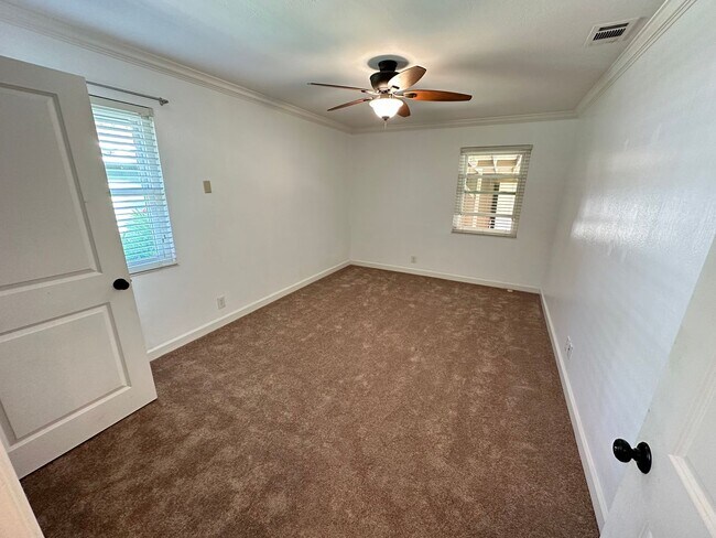 Building Photo - 2 Bed 1 Bath Single Family Home In Walnut ...