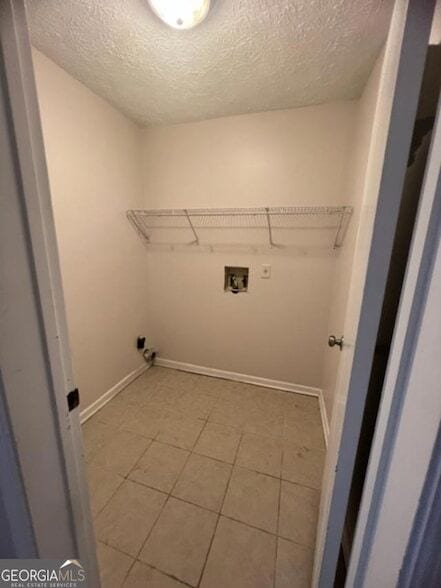 Building Photo - 2339 Shire Ct