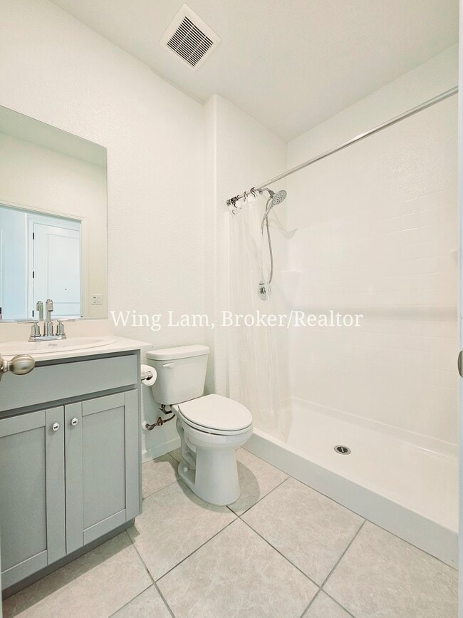 Building Photo - 3165 Sunny Gate Ln