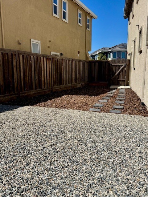 Building Photo - 2764 Rio Seco Dr