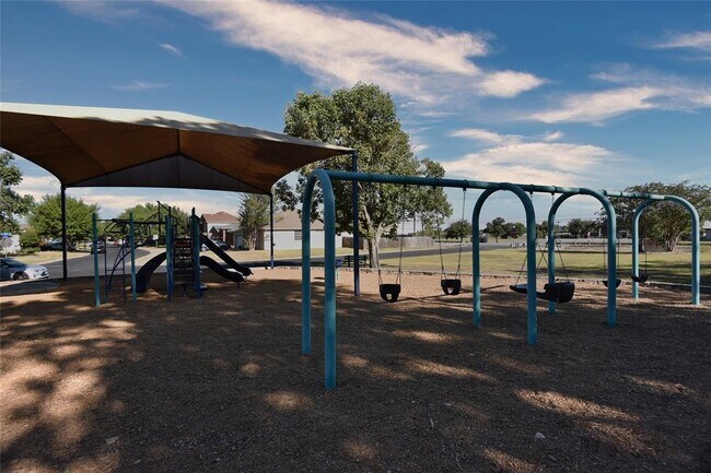 Building Photo - 1503 Natural Bridge Ln