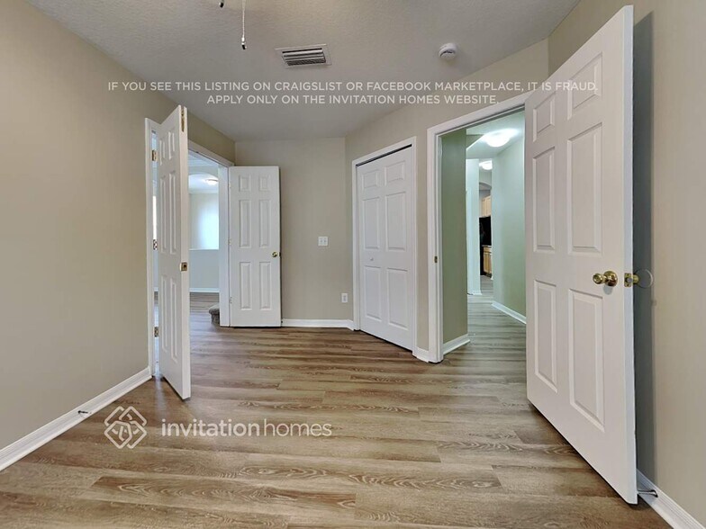 Building Photo - 17011 Falconridge Rd