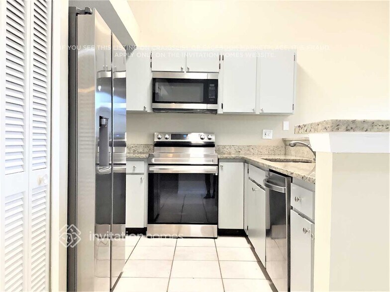 Building Photo - 1242 Tuxford Dr