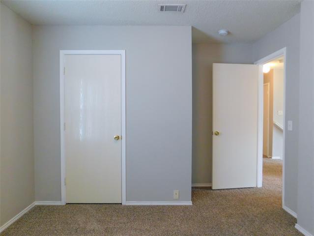 Building Photo - 4204 Sonoma Dr