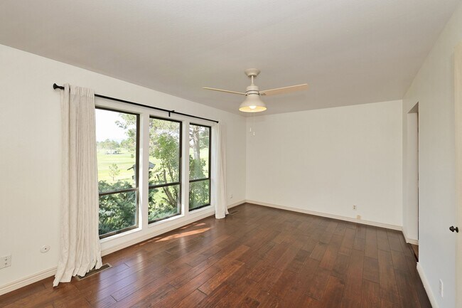 Building Photo - 4498 W Skye Dr