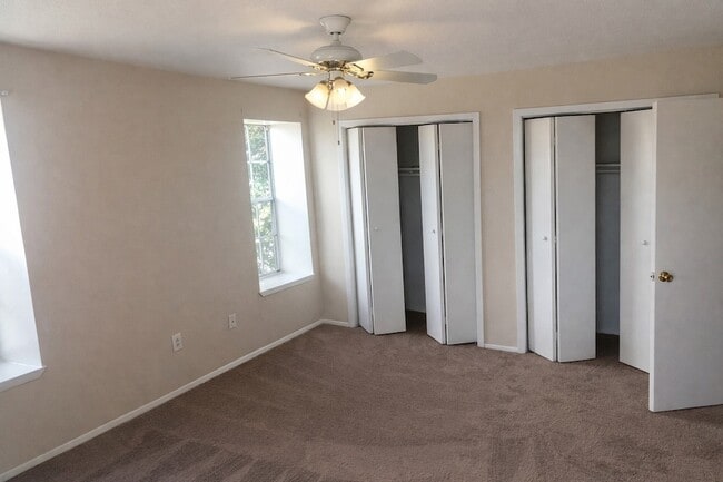 Building Photo - 217 Church St