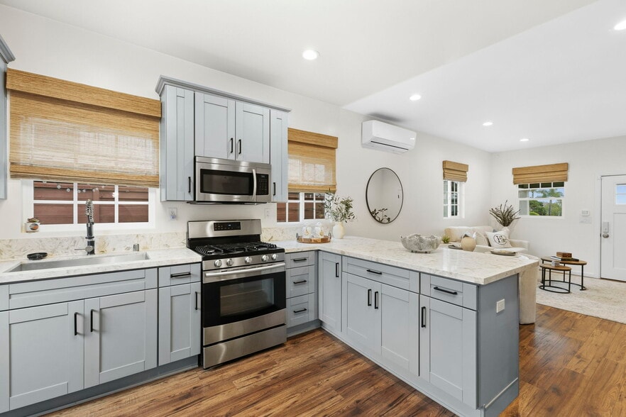 Building Photo - 3136 Grape St