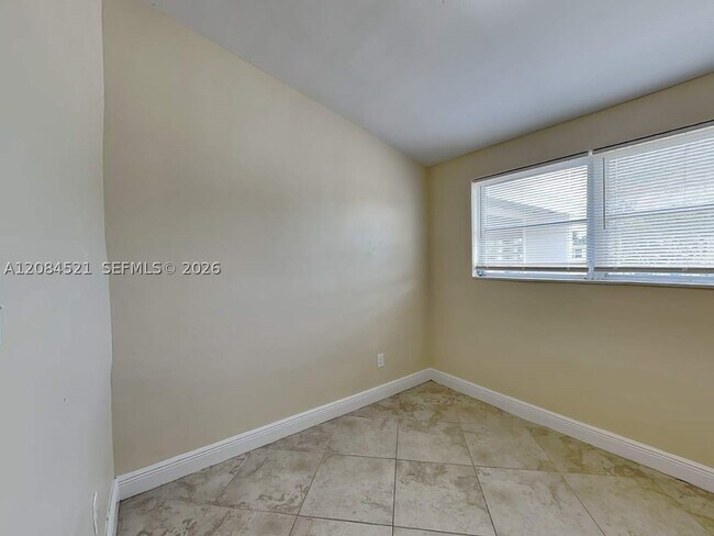 Building Photo - 11674 Oleander Dr