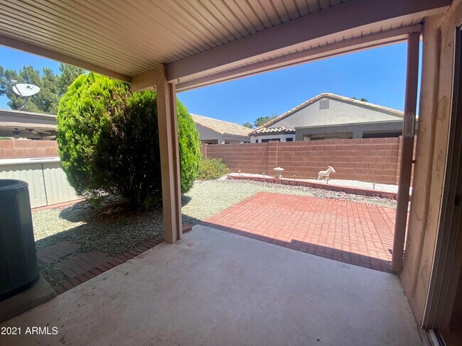 Building Photo - 14562 W Moccasin Trail