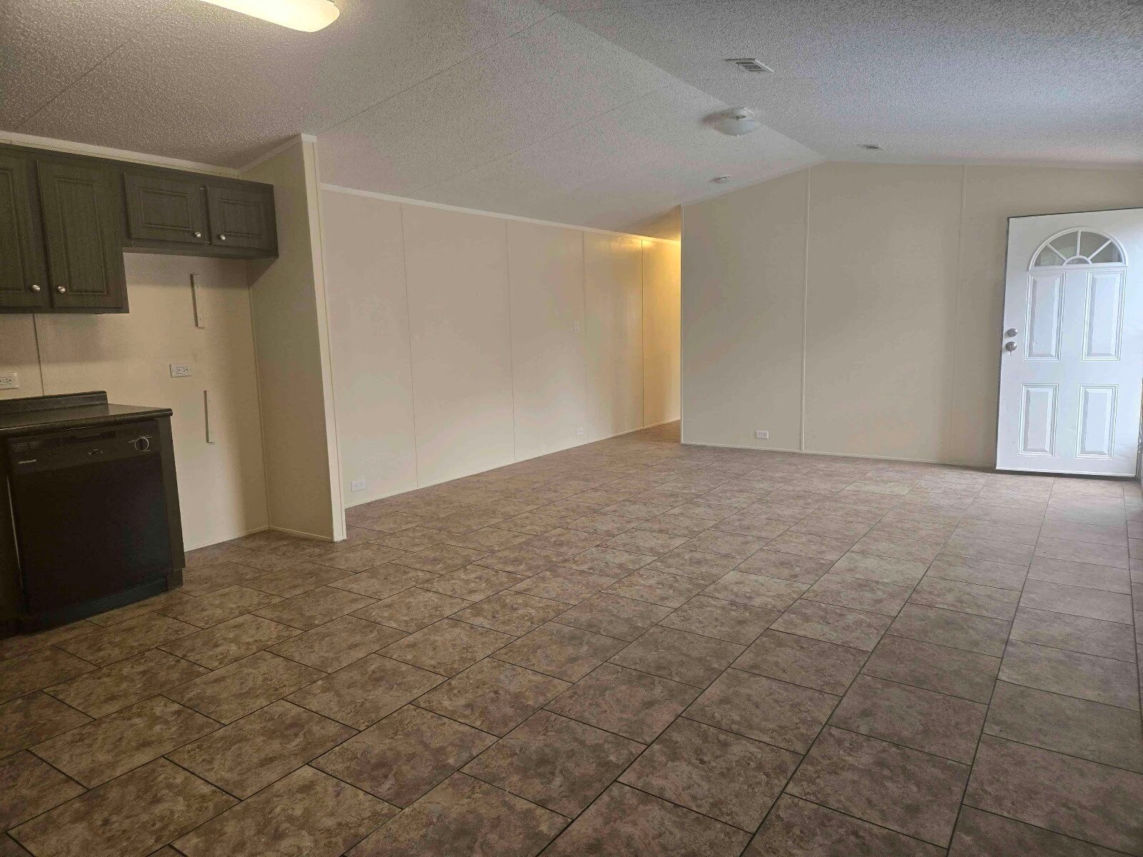 Building Photo - 709 N Collins Fwy