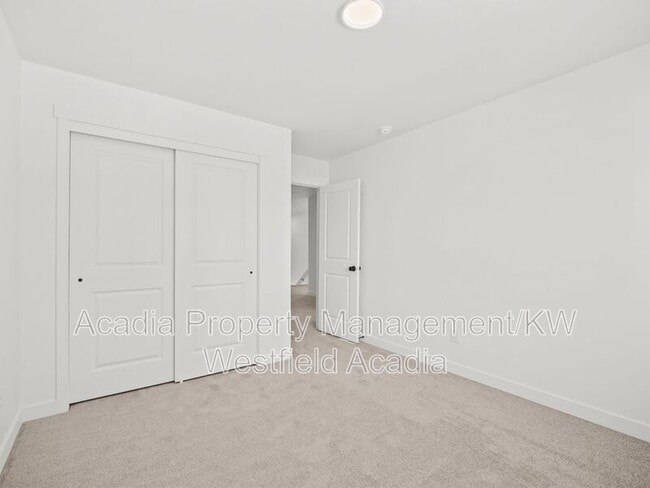 Building Photo - 226 E 860 S