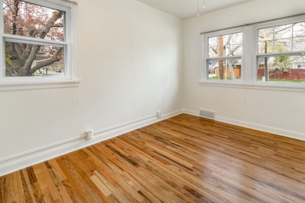 Front bedroom - 1222 S 1900 E