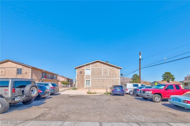 Building Photo - 1810 Bartoli Dr