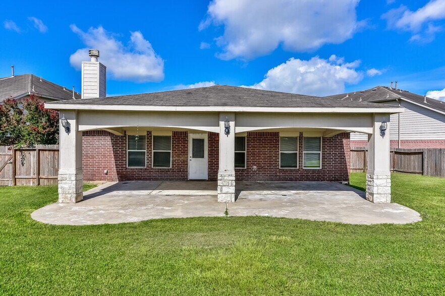 Building Photo - 7407 Blossommist Ln