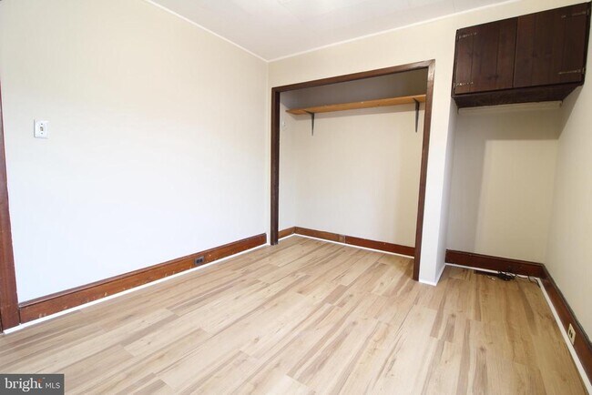 Building Photo - 42 Bismarck Ave