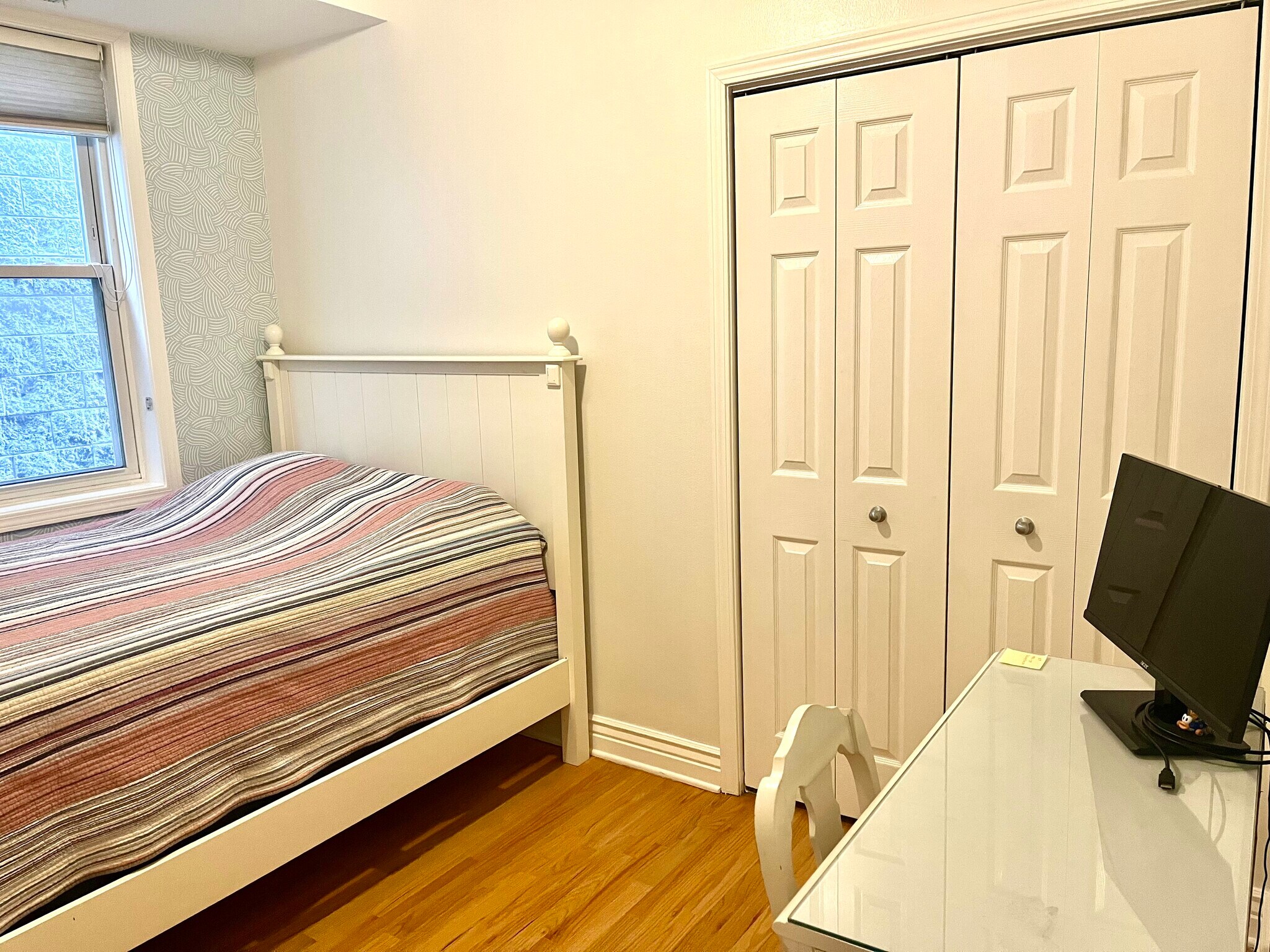 2nd bedroom - 817 N Bishop St