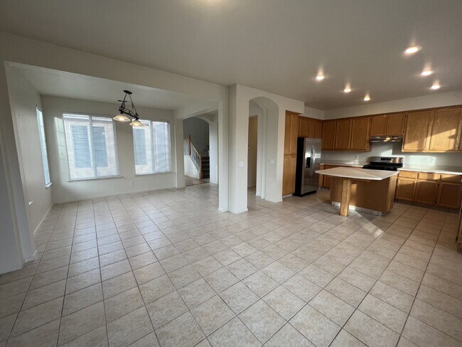 Primary Photo - North Merced: 5 bedroom 3 bathroom 2 story...