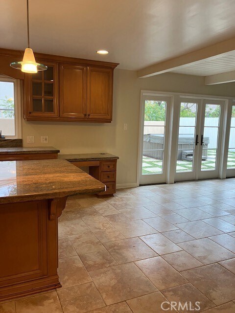 Building Photo - 57 Margate Square