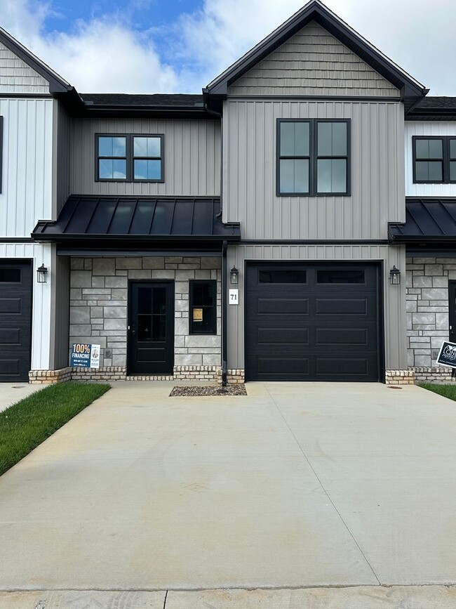 Primary Photo - Beautiful new townhouse with garage! First...