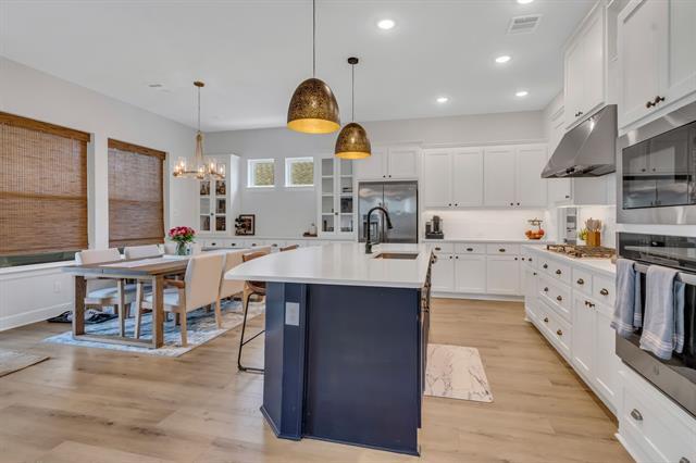 Building Photo - 6137 Marquita Mews