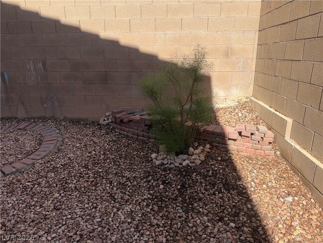 Building Photo - 9310 Winebrook Ave