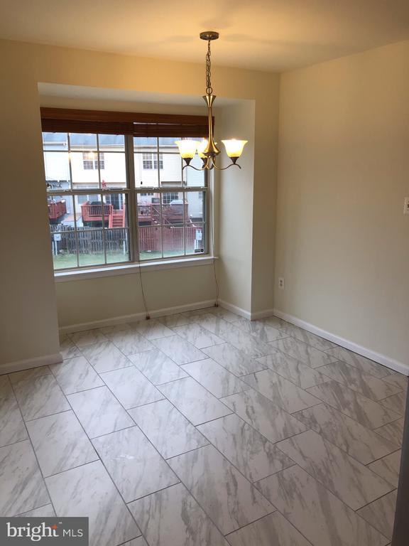 Building Photo - 14210 Autumn Cir