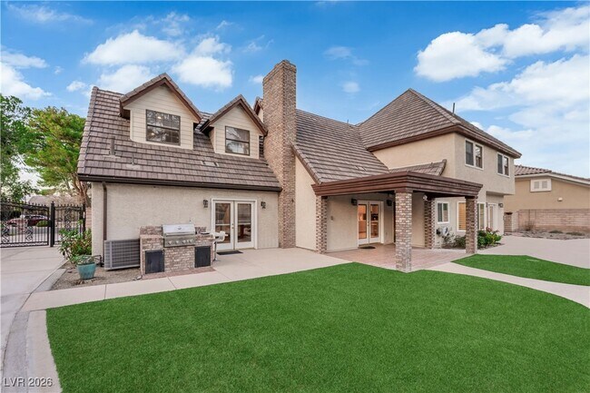 Building Photo - 2513 Wimbledon Dr