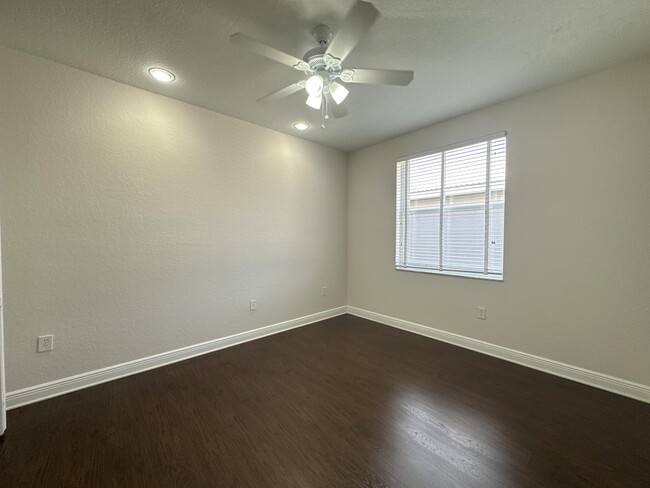 Building Photo - 11818 Preservation Ln
