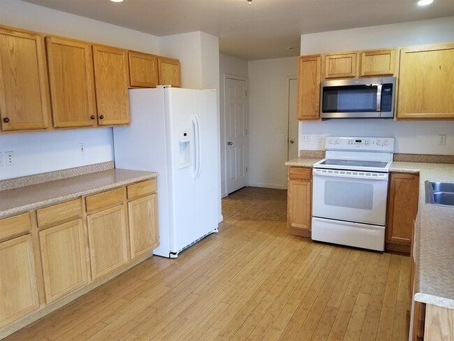 Building Photo - 1408 Wyoming St