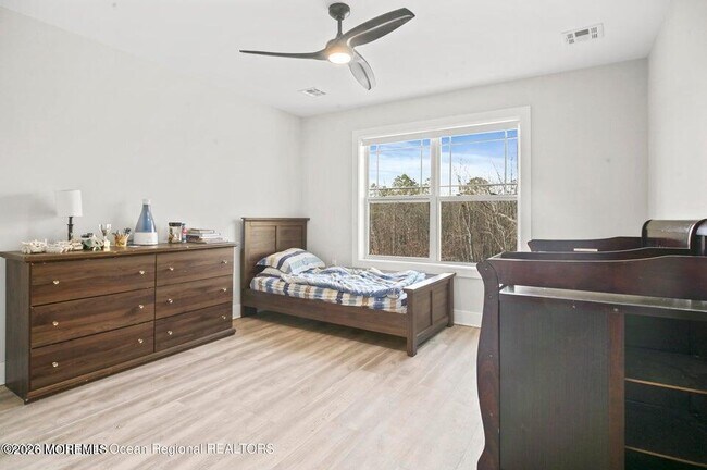 Building Photo - 192 Willow Dr