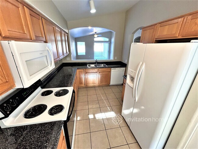 Building Photo - 18323 N 147th Dr