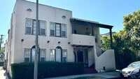 Building Photo - LARGE DOWNSTAIRS ONE BEDROOM ONE BATH! WIT...
