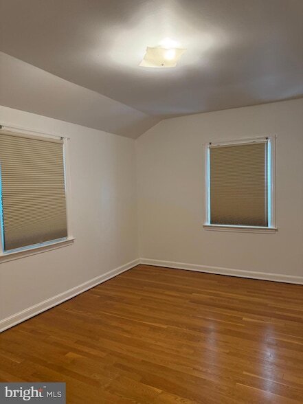 Building Photo - 114 Alders Dr