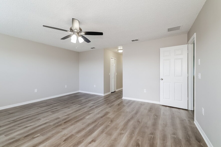 Building Photo - 4450 Maple Chase Trail