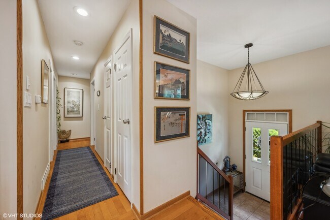 Building Photo - 1475 Deerfield Pl