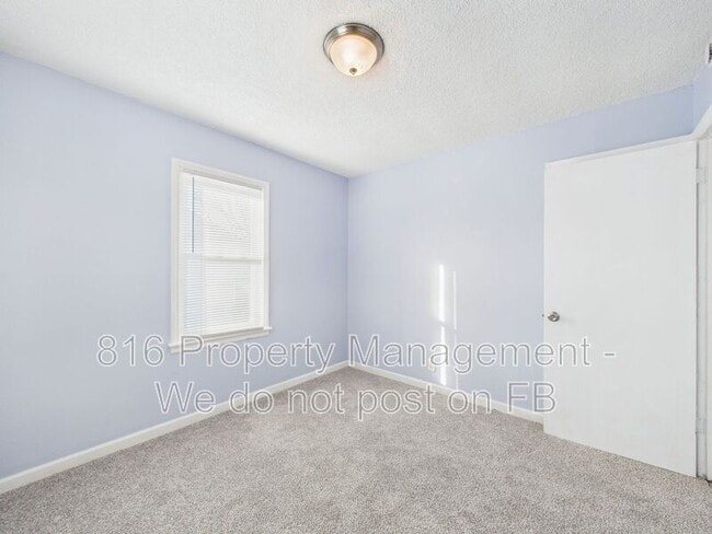 Building Photo - 1603 E 82nd St