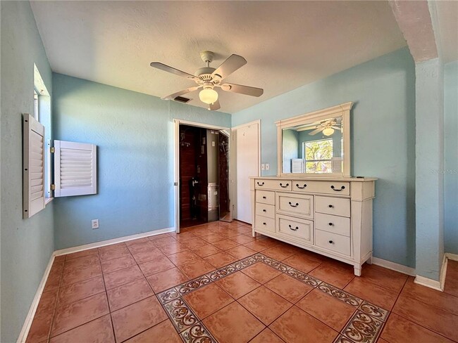 Building Photo - 3025 50th St S